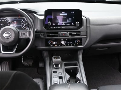 2024 Nissan Pathfinder S