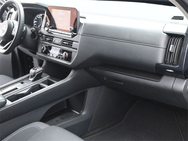 2024 Nissan Pathfinder S