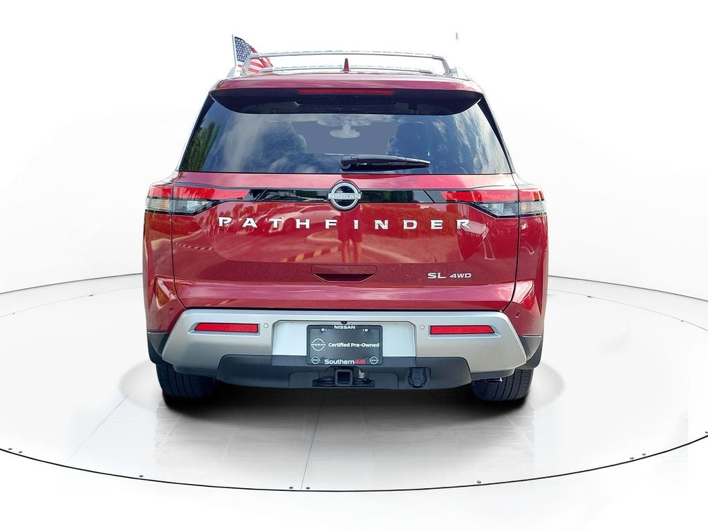 2023 Nissan Pathfinder SL