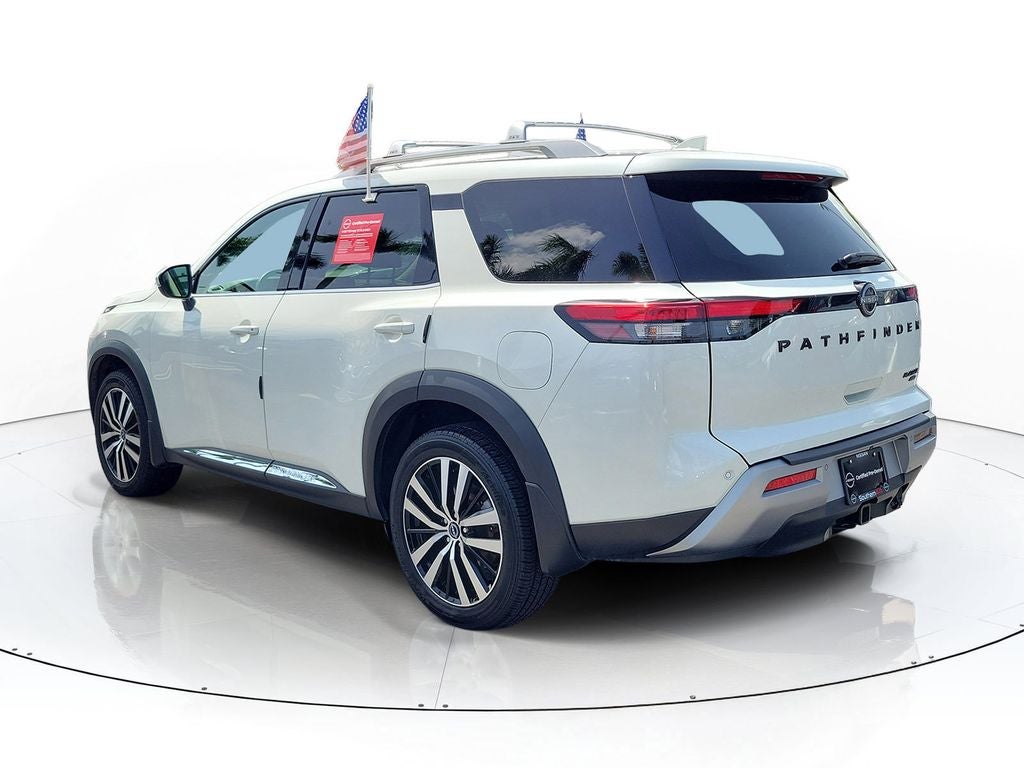 2023 Nissan Pathfinder Platinum