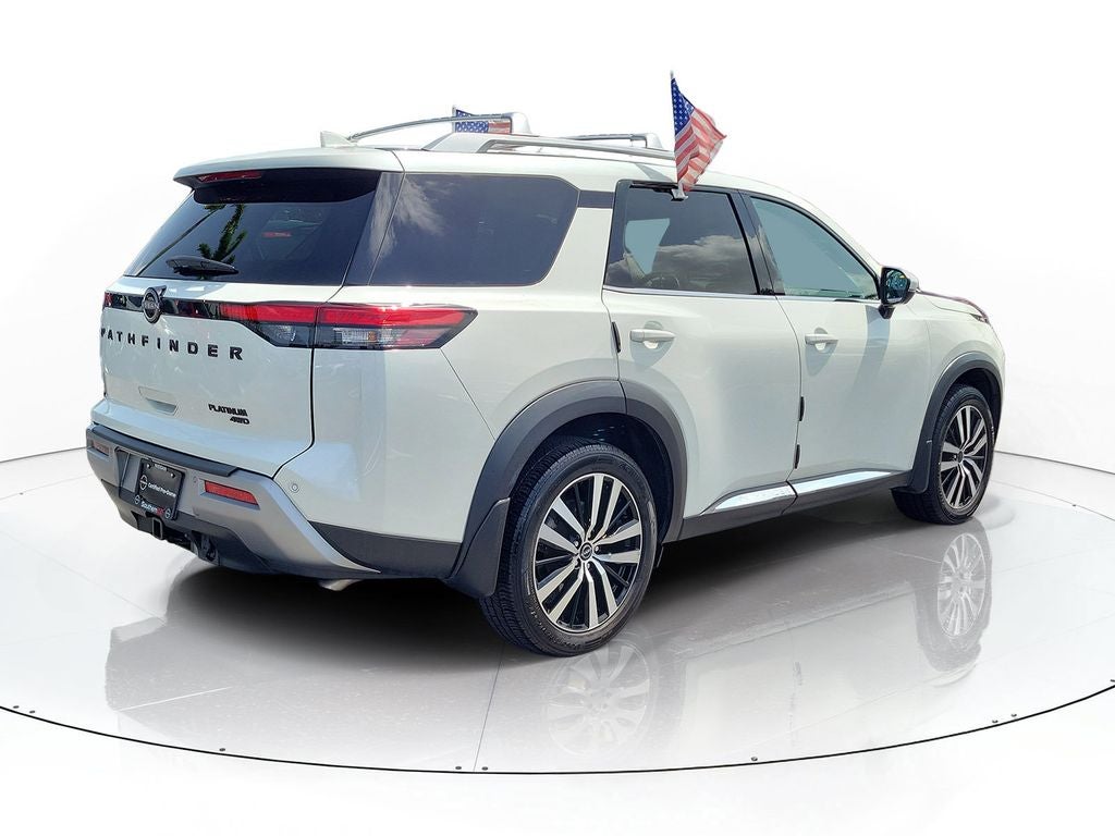 2023 Nissan Pathfinder Platinum