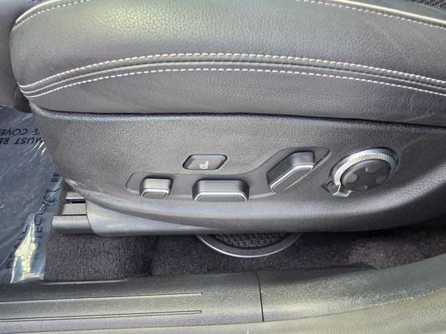 2024 Genesis GV70 2.5T