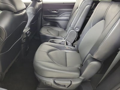 2025 Toyota Grand Highlander XLE
