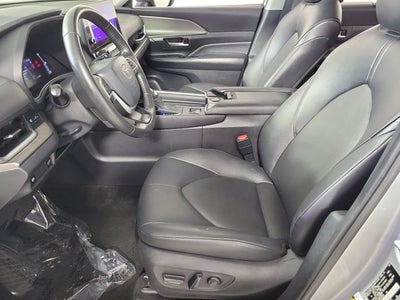 2025 Toyota Grand Highlander XLE