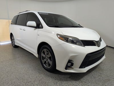 2019 Toyota Sienna SE AWD 7-Passenger