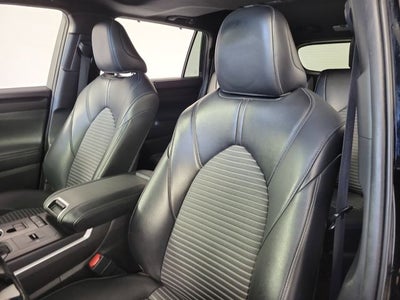 2022 Toyota Highlander XSE