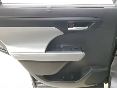 2024 Toyota Highlander Hybrid XLE