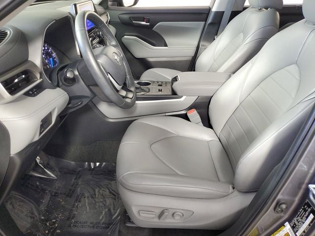 2024 Toyota Highlander Hybrid XLE