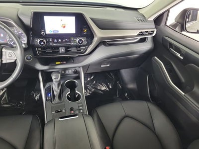 2025 Toyota Highlander XLE