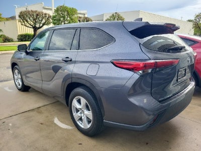 2023 Toyota Highlander LE