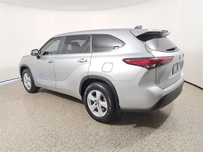 2023 Toyota Highlander LE