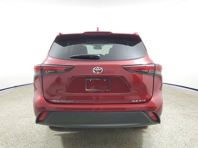 2025 Toyota Highlander XLE