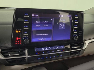 2023 Toyota Sienna LE 8 Passenger