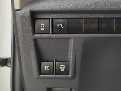 2021 Toyota Sienna LE 8 Passenger