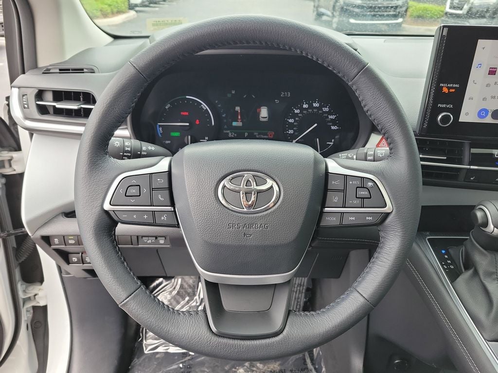 2025 Toyota Sienna XLE 7 Passenger