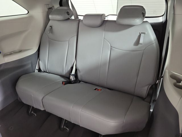 2024 Toyota Sienna XLE 7 Passenger