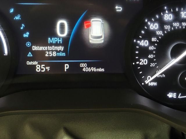 2025 Toyota Sienna XLE 8 Passenger