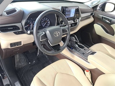 2021 Toyota Highlander Limited