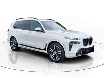 2025 BMW X7 xDrive40i M