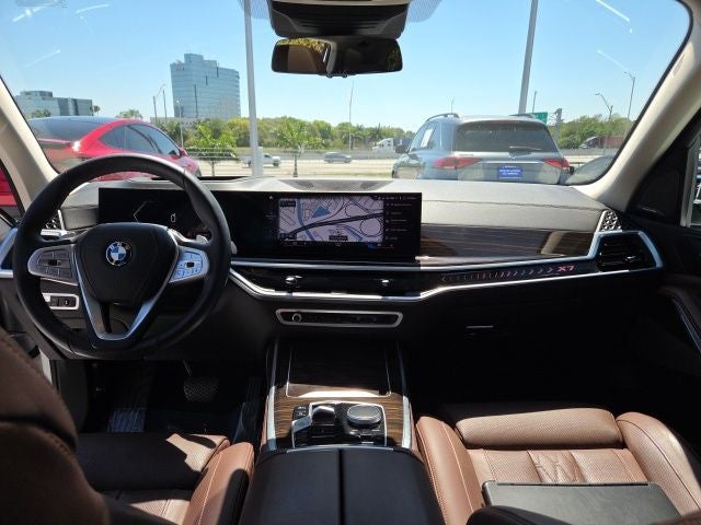 2023 BMW X7 xDrive40i