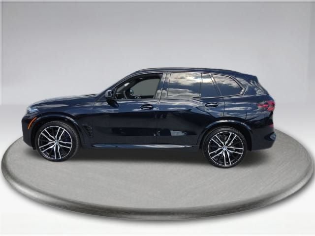 2025 BMW X5 M60i