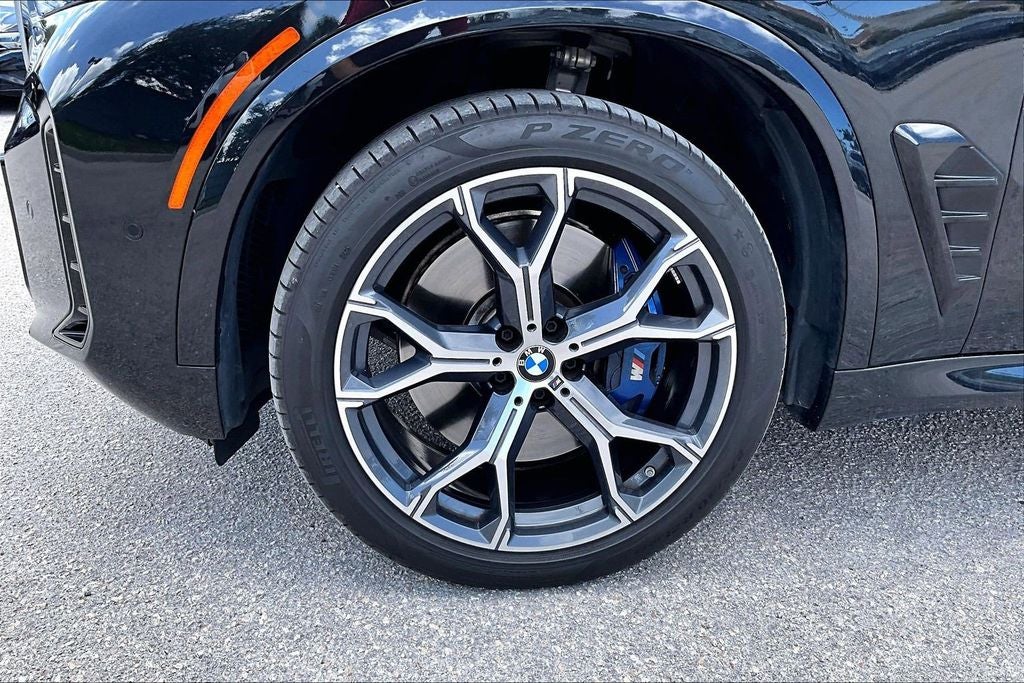 2026 BMW X5 M60i