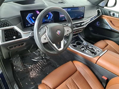 2025 BMW X7 ALPINA XB7