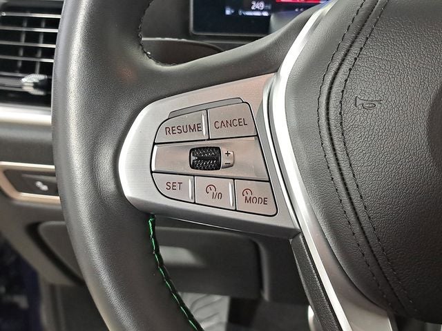 2025 BMW X7 ALPINA XB7