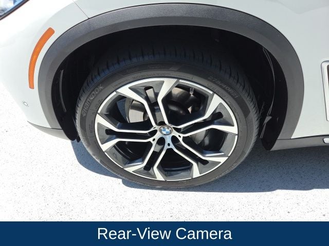 2023 BMW X5 sDrive40i