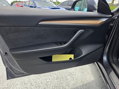 2023 Tesla Model 3 Base