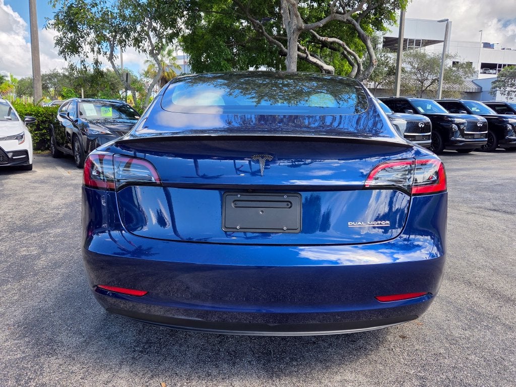2023 Tesla Model 3 Performance