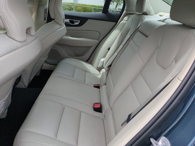 2024 Volvo S60 Core Dark Theme