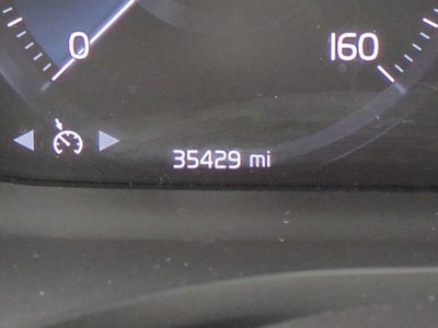 2022 Volvo S60 Momentum