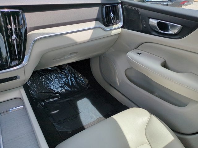 2025 Volvo S60 Plus