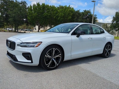 2025 Volvo S60 Plus