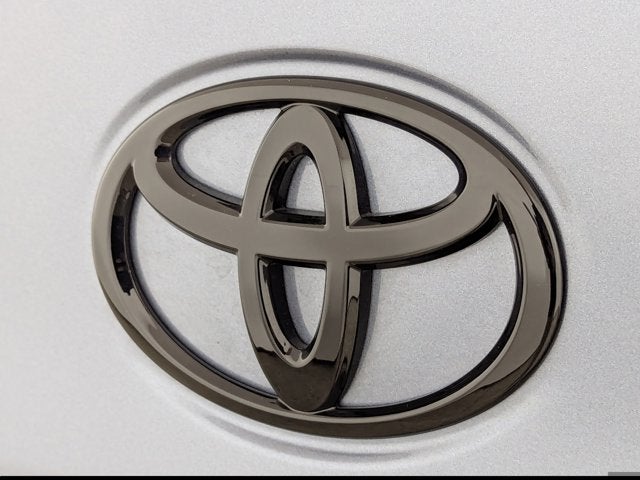 2025 Toyota Corolla Cross Hybrid SE