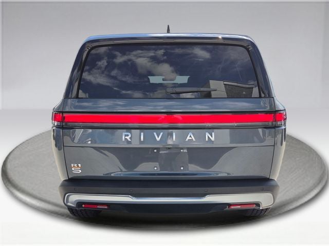 2024 Rivian R1S Adventure