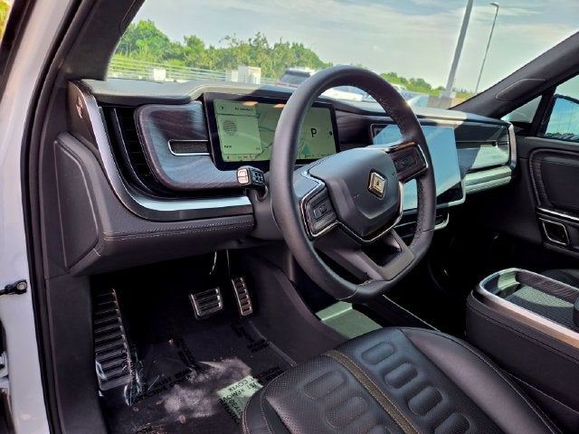 2024 Rivian R1S Adventure Dual Motor Standard Pack