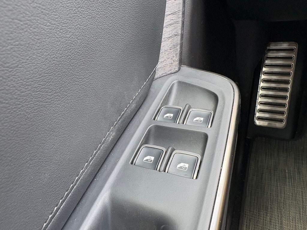 2024 Rivian R1S Adventure Dual Motor Large Pack