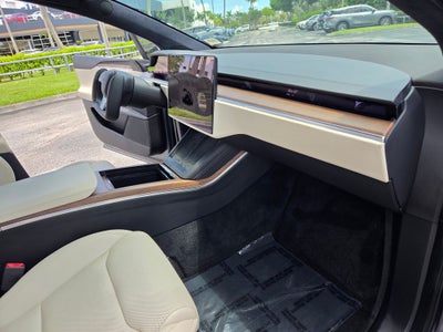 2023 Tesla Model X Standard Range