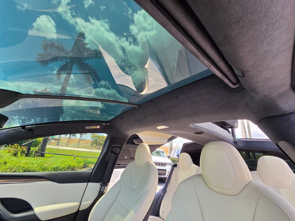 2023 Tesla Model X Standard Range