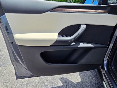 2023 Tesla Model X Standard Range