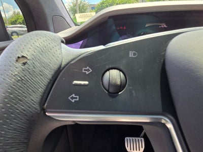 2023 Tesla Model X Standard Range