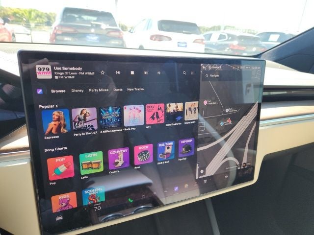 2022 Tesla Model X Base