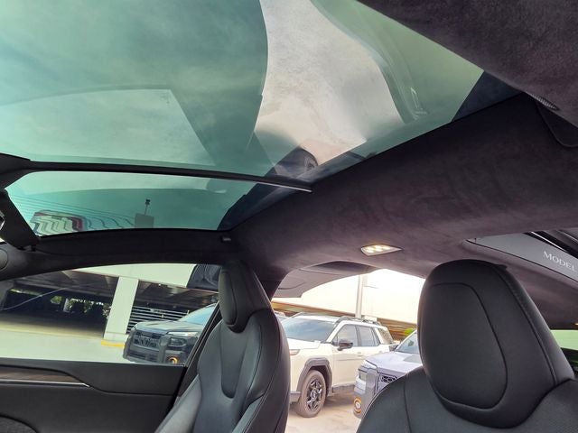 2022 Tesla Model X Base