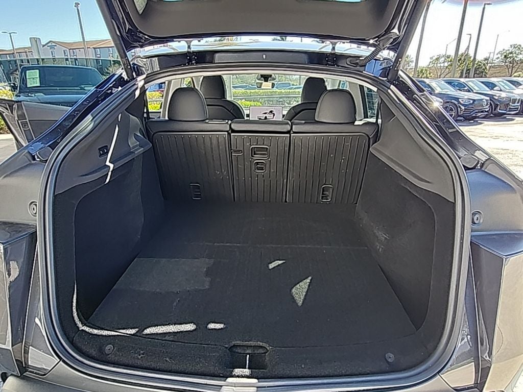 2026 Tesla Model Y Premium