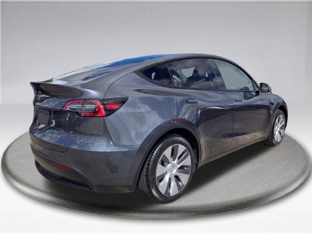 2023 Tesla Model Y Standard Range