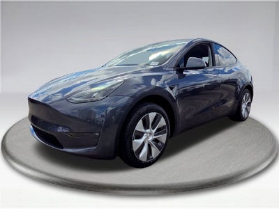 2023 Tesla Model Y Standard Range