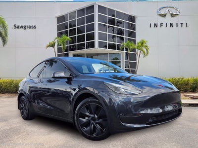 2024 Tesla Model Y Long Range