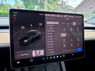 2024 Tesla Model Y Performance